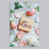 Полиэтиленовый пакет  Подарочек  с вырубной усиленной ручкой - 20 х 30 см. - Сима-Ленд - купить с доставкой в Керчи