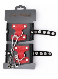 Черные наручники с красным декором и заклепками - Crazy Handmade - купить с доставкой в Керчи