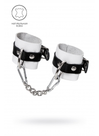 Бело-черные кожаные наручники с одним ремешком с люверсами - Pecado - купить с доставкой в Керчи