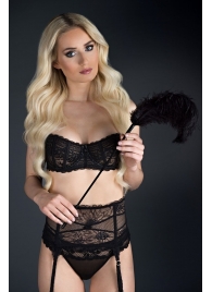 Стек с большим чёрным пером Large Feather Tickler - 65 см. - Blush Novelties - купить с доставкой в Керчи