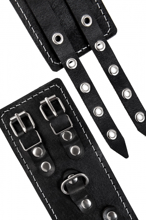 Черные кожаные оковы с двумя ремнями и красной подкладкой - Pecado - купить с доставкой в Керчи